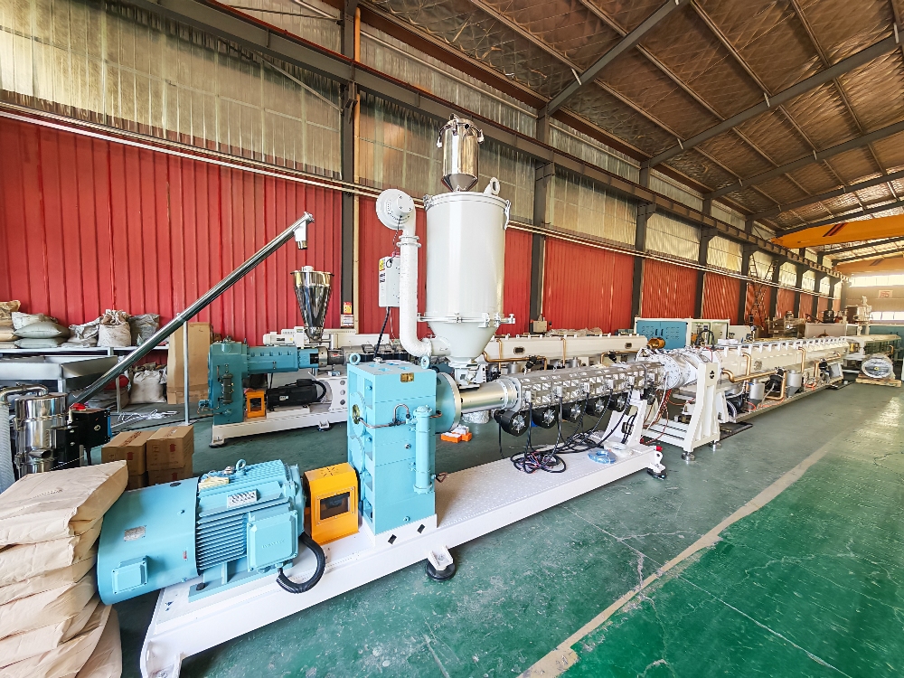 Revolutionizing Manufacturing with Advanced PE Pipe Machine Solutions