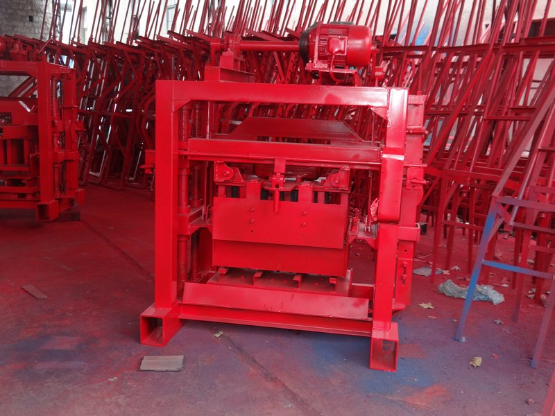 4-40 Semi Automatic Concrete Brick/Block Machine Production Line