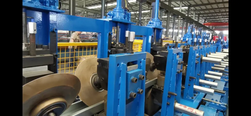 40HP+20gp, Wrapped with Waterproof Cloth Customized C Roll Forming Machine