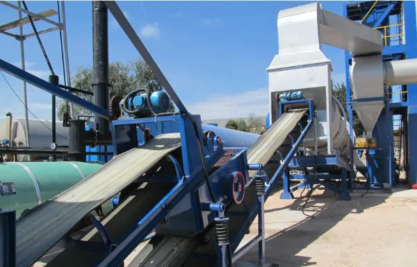 40L-175L Per Hour Bitumen Mixer Mobile Asphalt Mixing Plant
