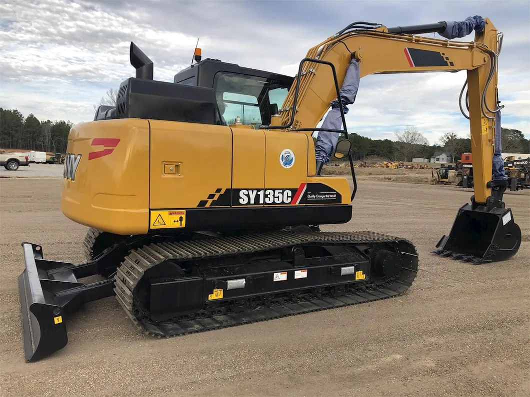 Chinese Top Brand 13.5 Ton Hydraulic Crawler Excavator Sy135c Small Digger Parts