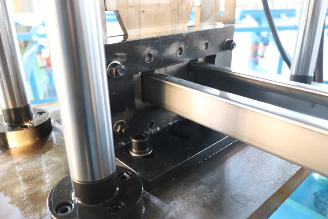 Functional and Economic CZ U Purlin Roll Forming Machine