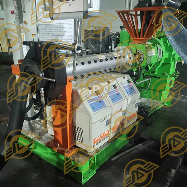 Rubber Extruding Machine