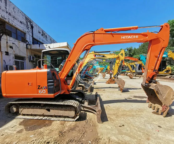 Japanese Mining Machine/Digger Hydralic Backhoe Hitachi 6 Ton Used Excavator