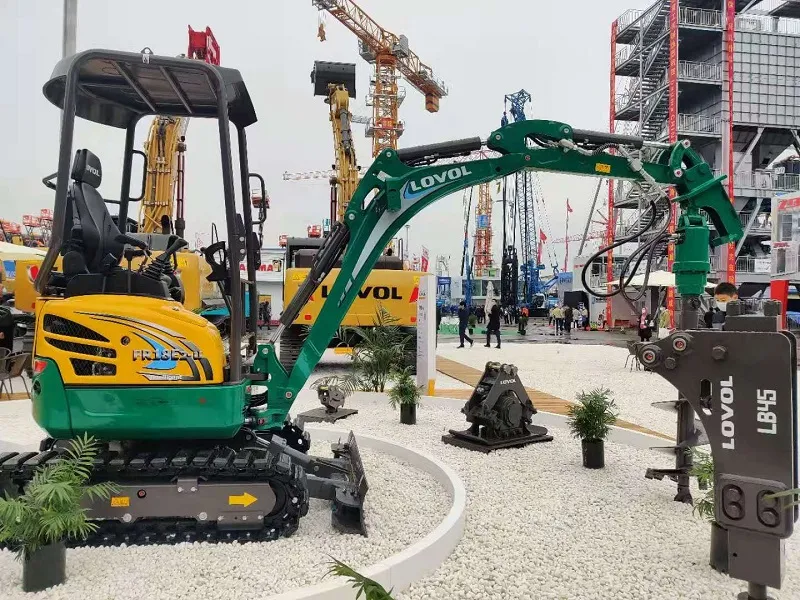 Mini Excavator 1 Ton 11.4kw with Hydrulic Breaker Fr18e2-U for Sale