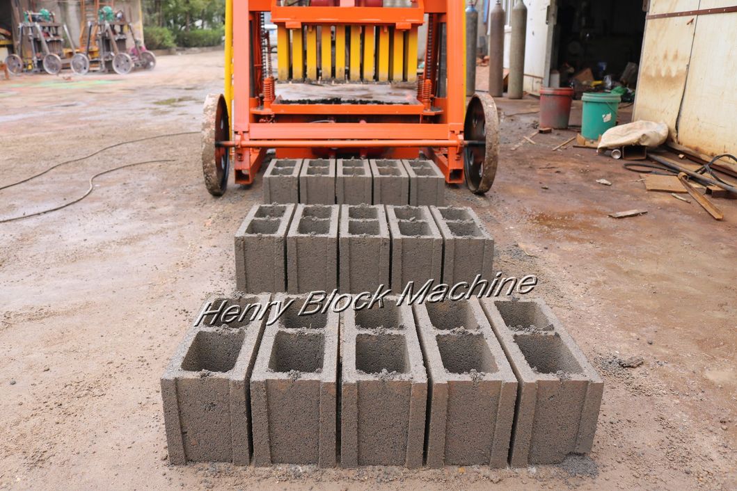 Qmy4-45 Lego Mobile Concrete Hollow Block Making Machine