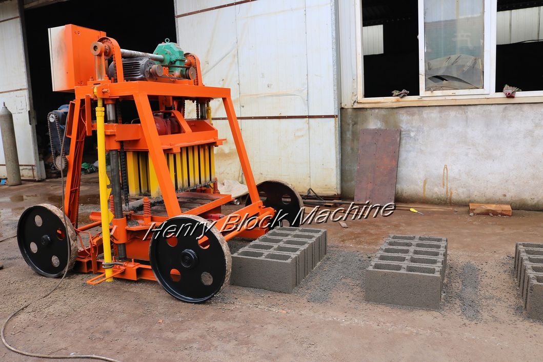Qmy4-45 Lego Mobile Concrete Hollow Block Making Machine