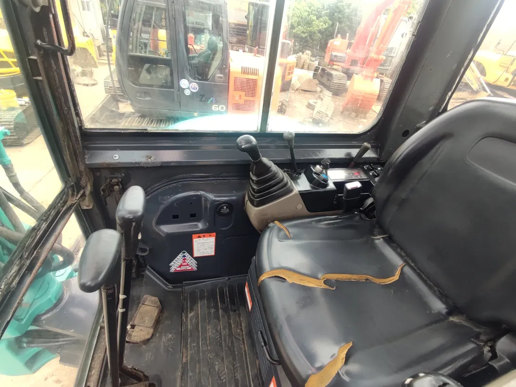 Small Crawler Excavator for Sale Digging Machine / Small Sk50 Hydraulic Digger