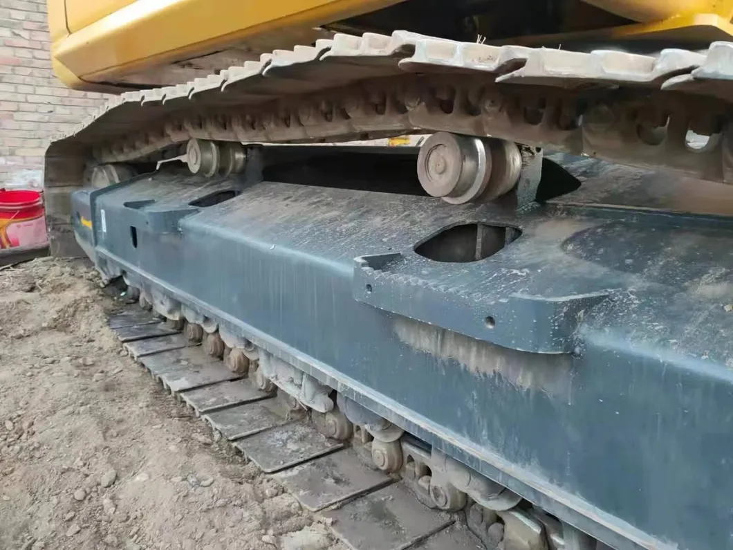 Used Excavator Komatsu PC240-8 with Cheaper Price