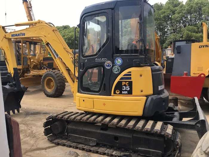 Used Excellent Condition Mini Digger Komatsu PC35mr-2 Crawler Excavator Japan