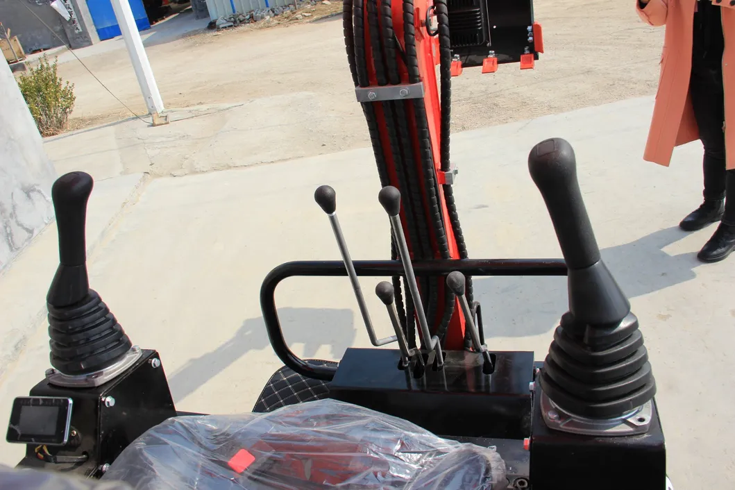 Well Made and Stable Chinese Mini Excavator Ly15 Ly16 Crawler Excavator